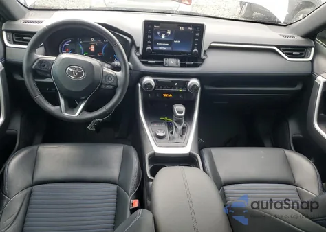 2021 Toyota Rav4 Xse z USA, uszkodzony, nr VIN 2T3E6RFV7MW023210